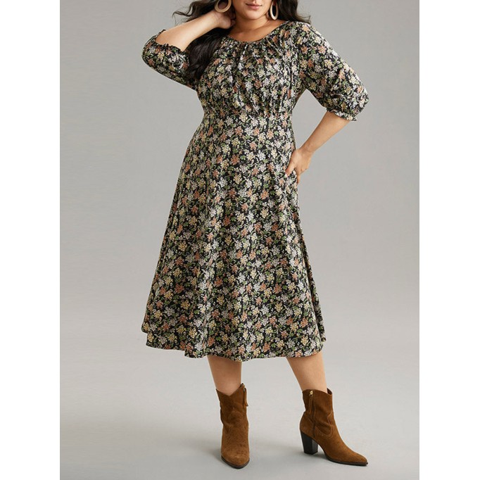 Crew-neck spliced plus-size floral dress for women