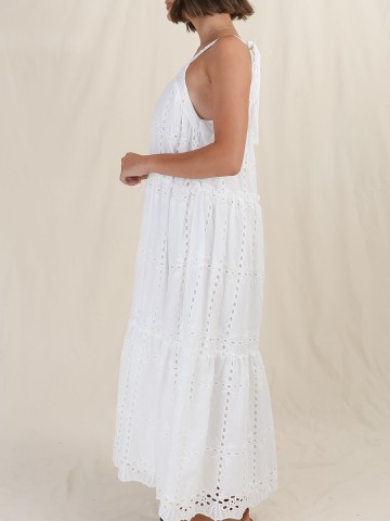 Ladies resort style lace embroidered long dress