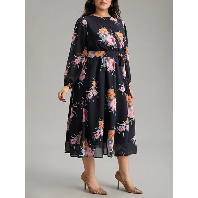 Plus size women's dress